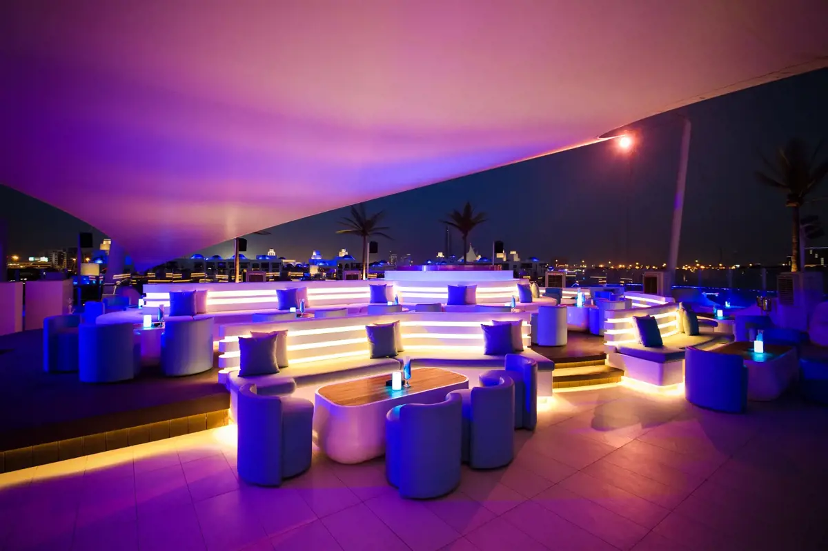 Cielo Sky Lounge | Triolight light project